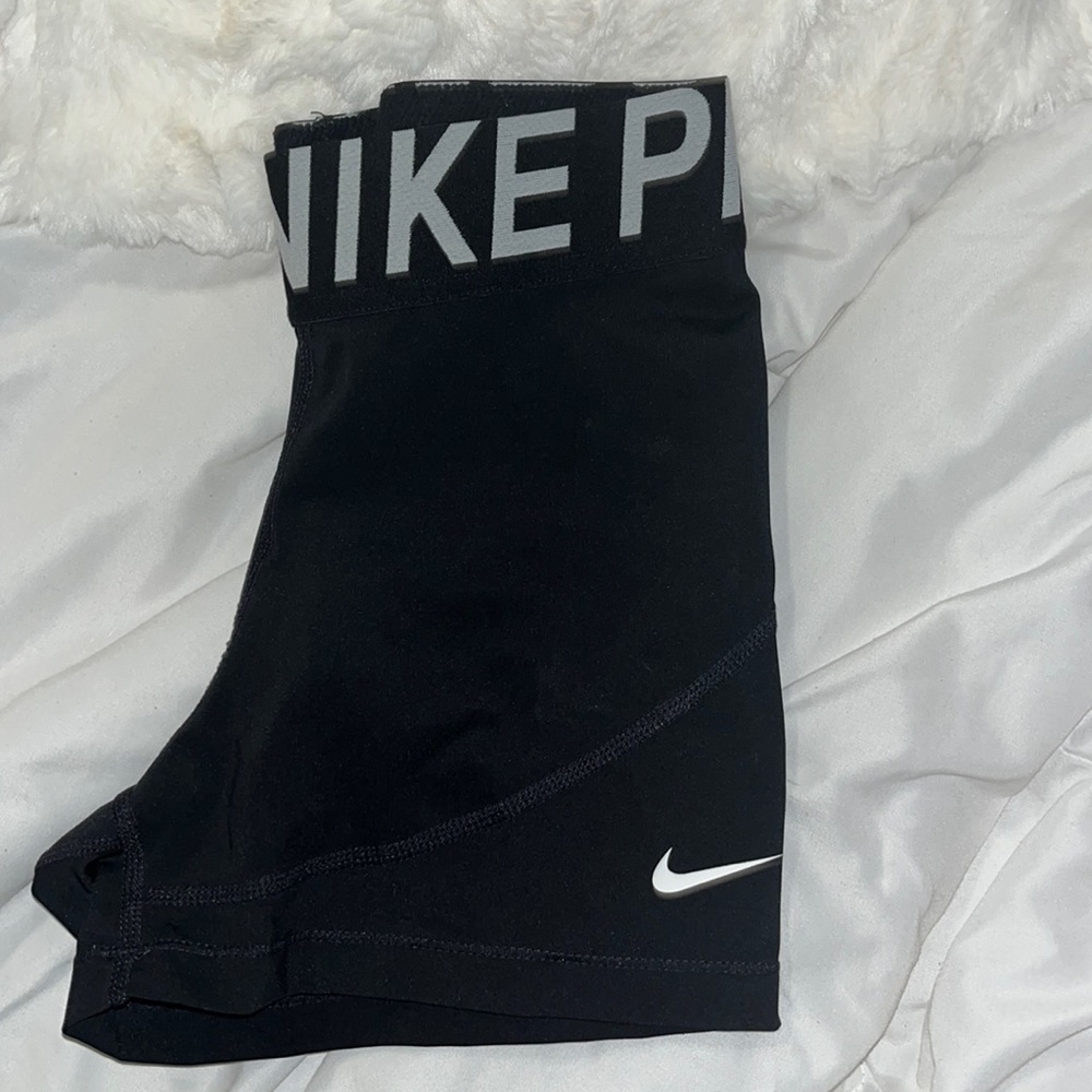 Black Nike Pro Spandex